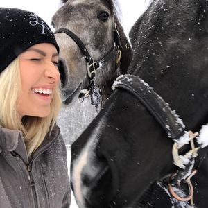 Meet your Posher, Alex